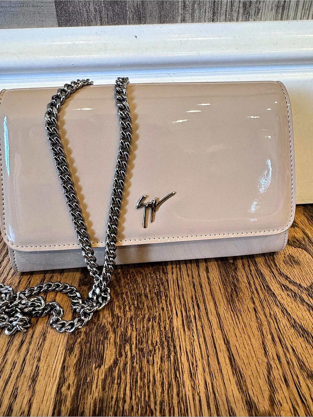 Giuseppe Zanotti Patent Chain Crossbody in Pink